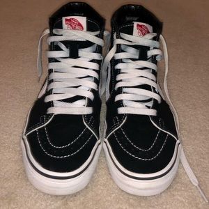 Black Vans Sk8 Hi
